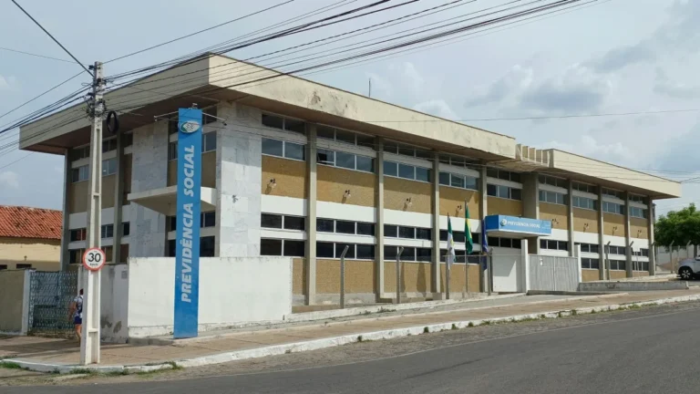 Fachada da agência da Previdência Social em Pau dos Ferros.